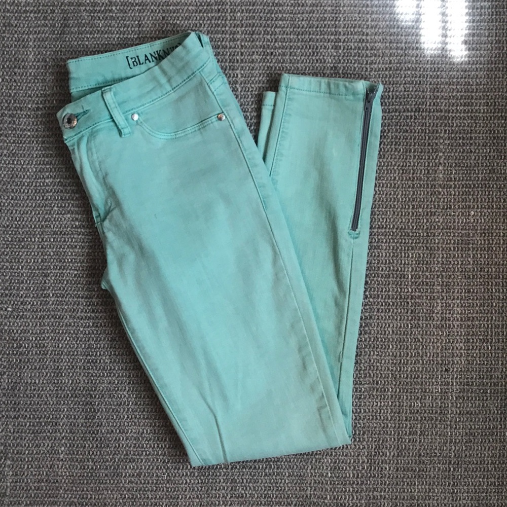 Blank NYC mint green skinny jeans sz 27
